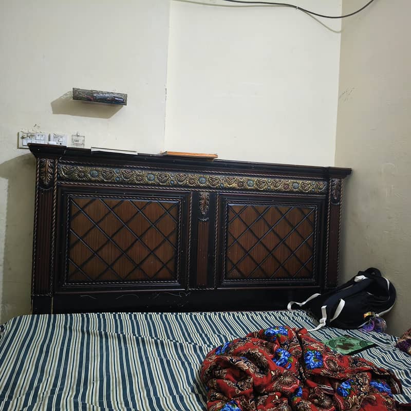 Double Bed Only without mattress 3