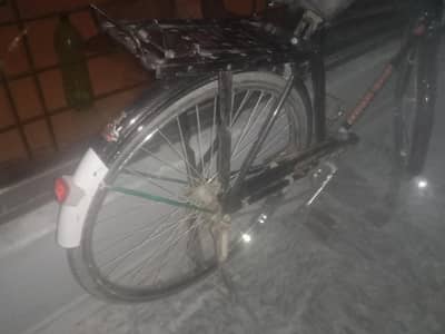 Nahin condition mein cycle hai sohrab