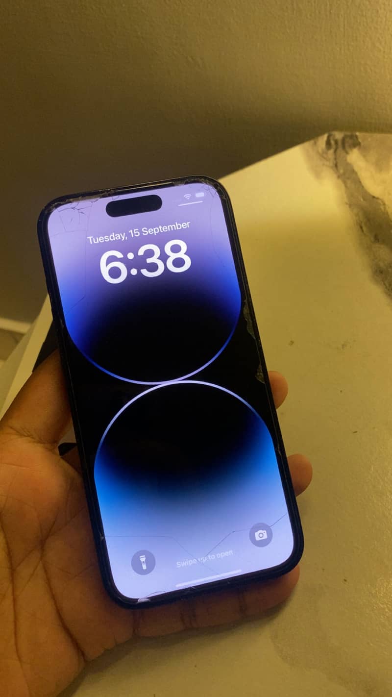 Apple iPhone 14 Pro 3
