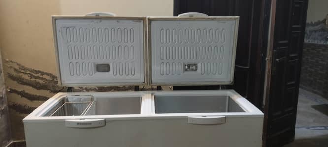 Waves Full Size 18CFT Double Door Deep Freezer