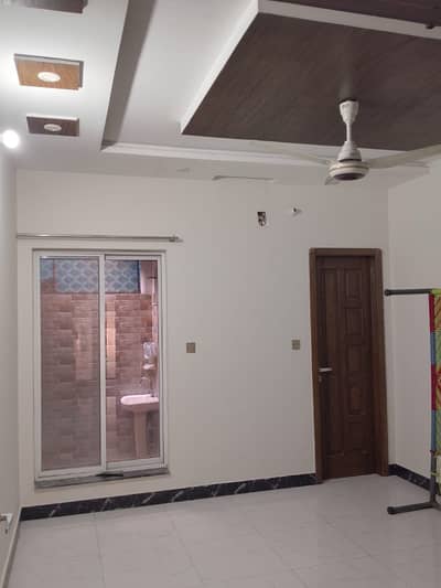 4 Marla Upper Portion For Rent Paragon City