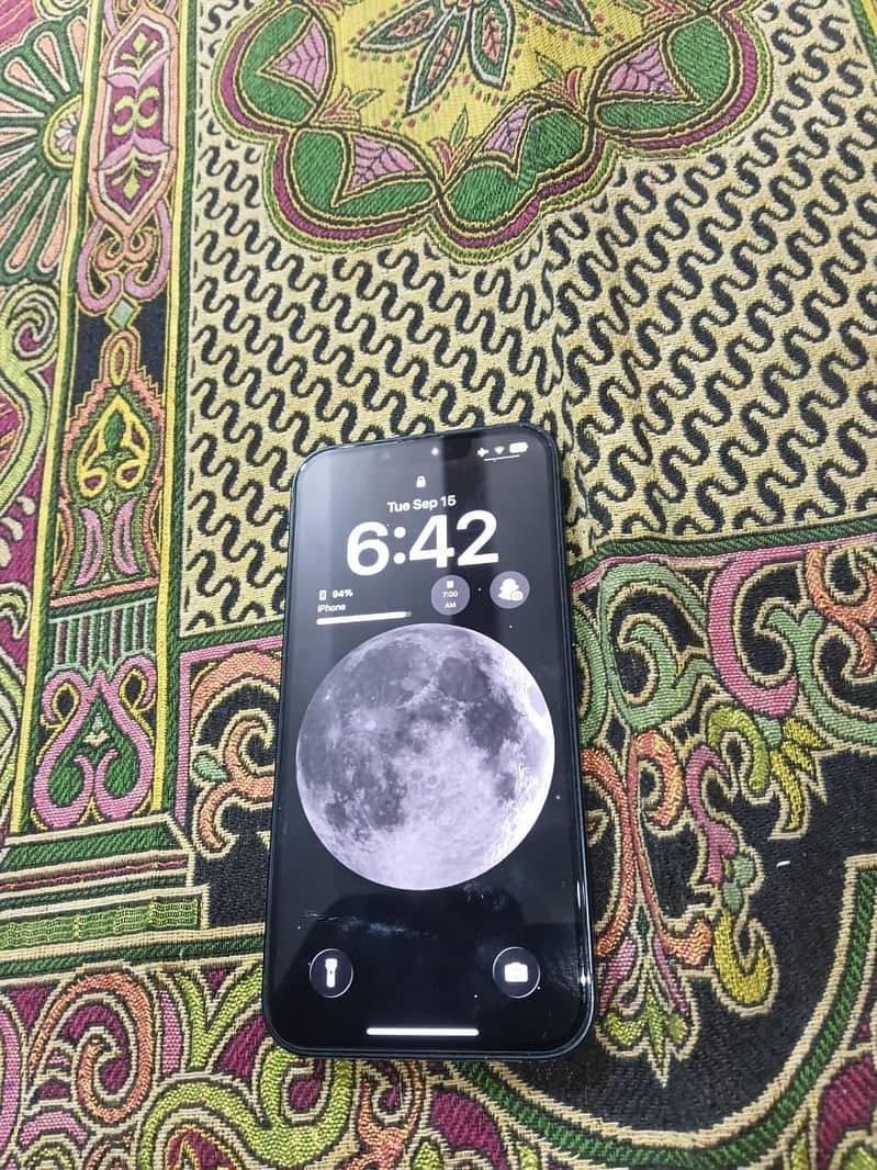 Apple iPhone 13 3