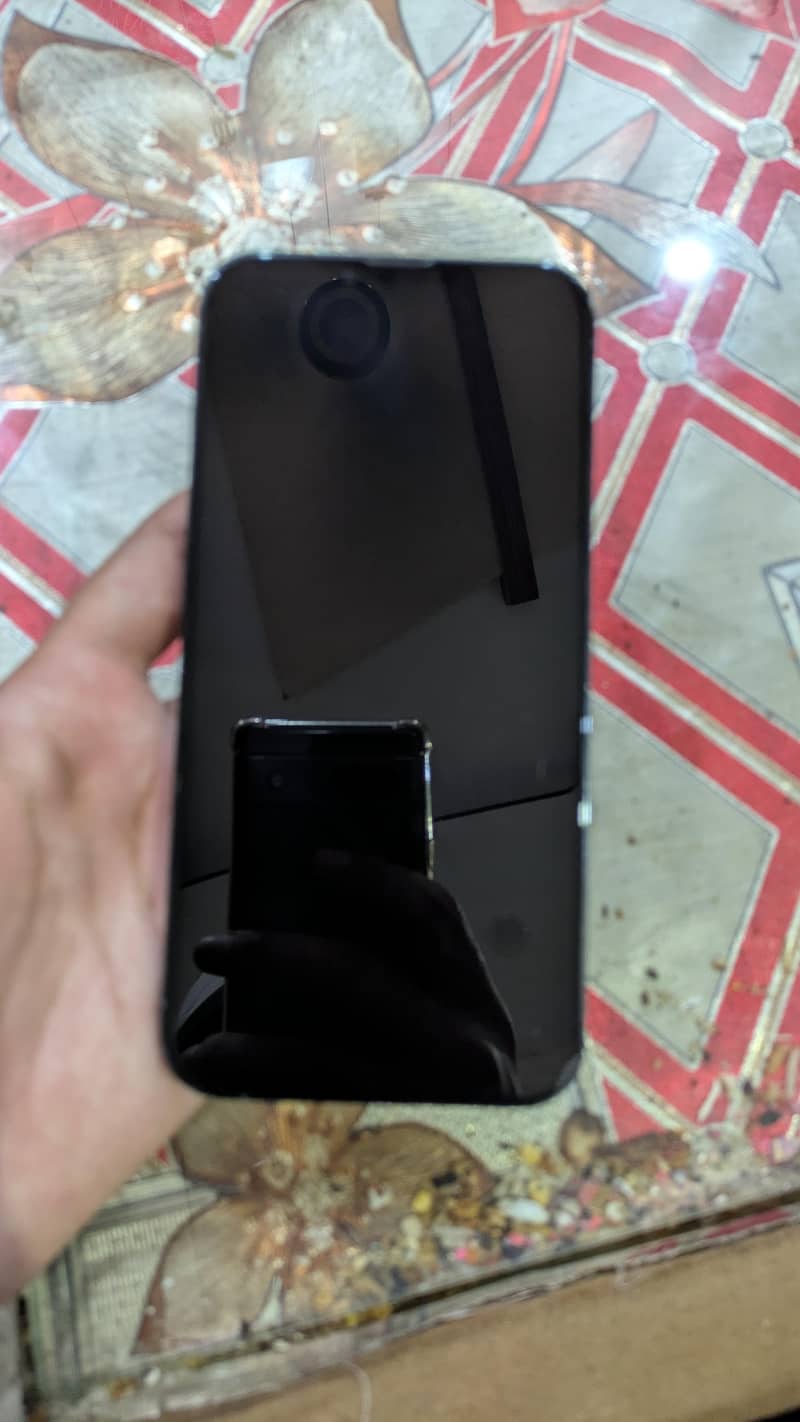 iPhone 13 pro max 1