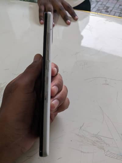 Samsung Mobile A51