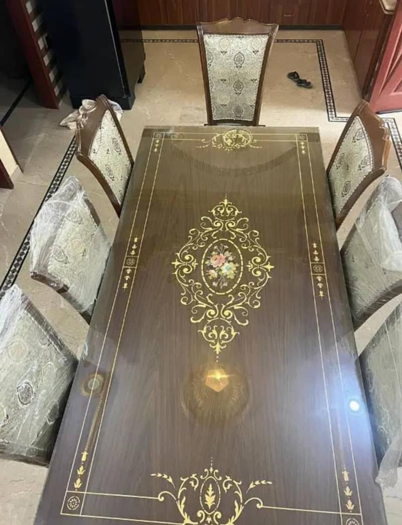 Dining table with 8 chairs 0