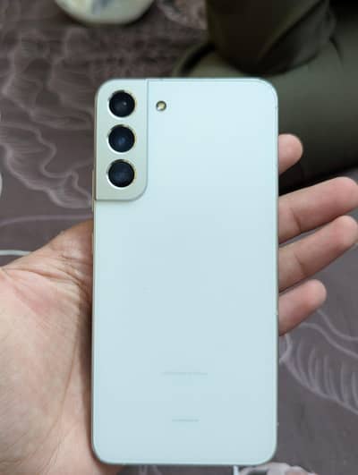 Samsung Mobile S22 Plus