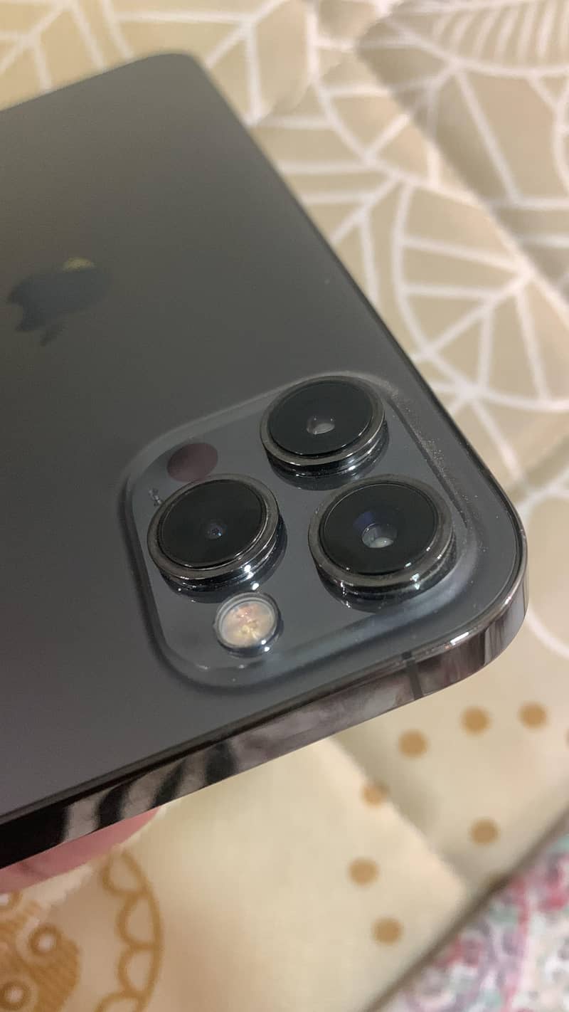 Apple iPhone 12 Pro Max 0