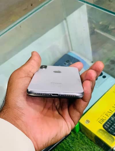 Apple iPhone X256 GB PTA approved