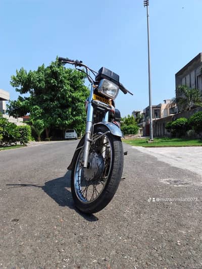 Honda 125 (03074291134