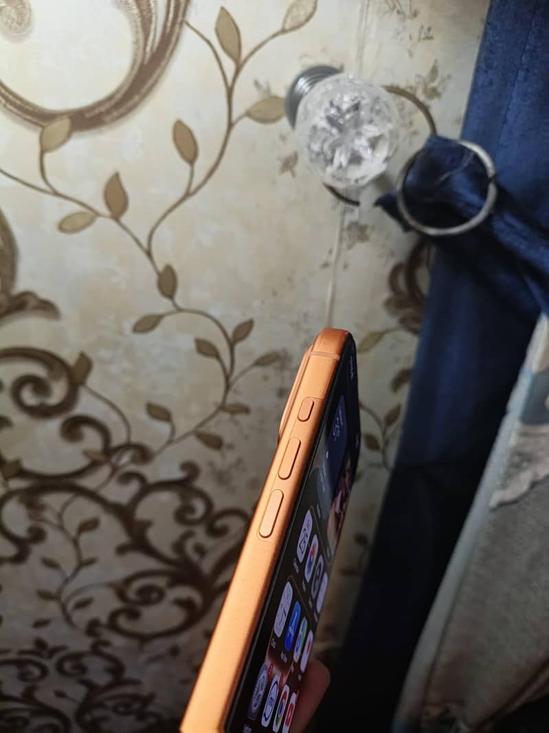 Apple iPhone 17 Pro Max 5