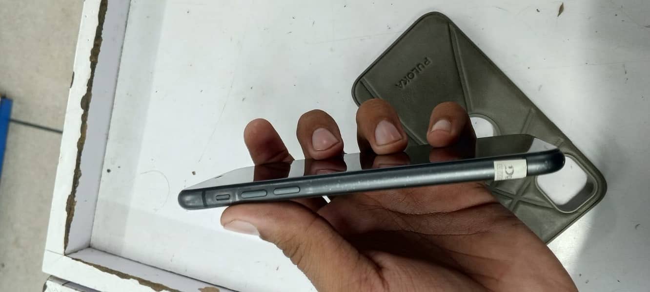 Apple iPhone 11 1