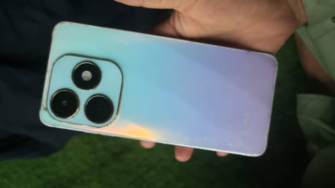 Tecno Spark 20 1