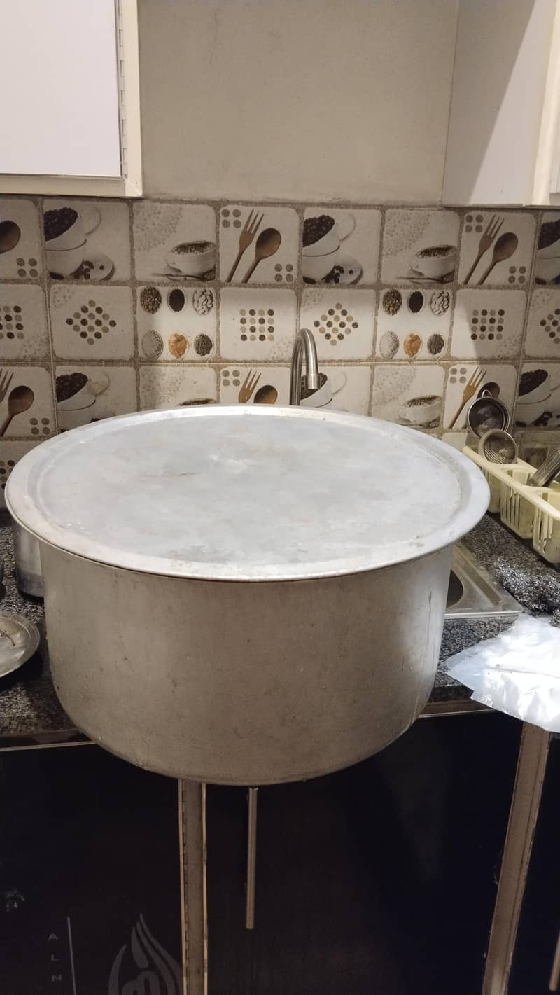 Crockery 0