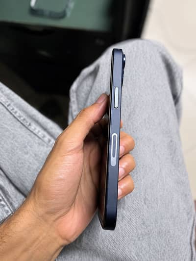 Apple iPhone 14