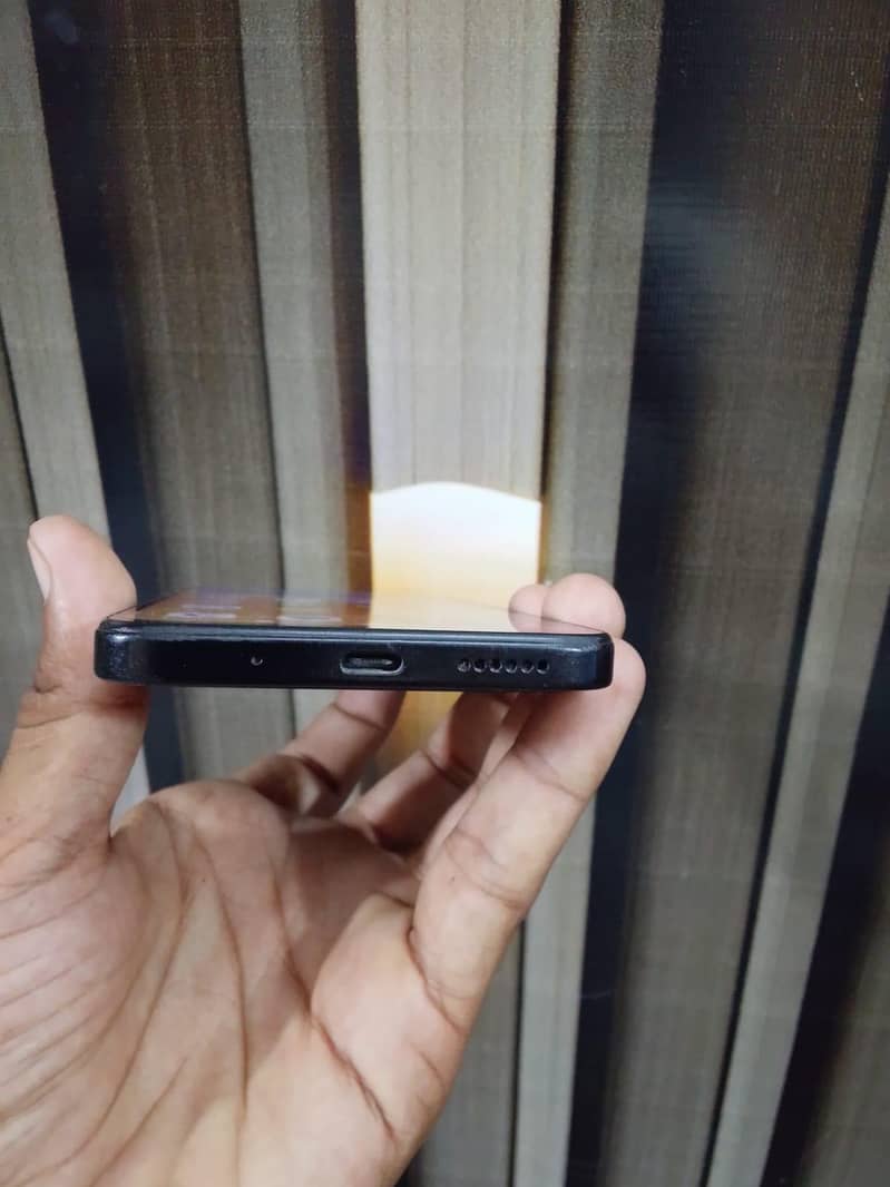 Xiaomi Redmi 12 1