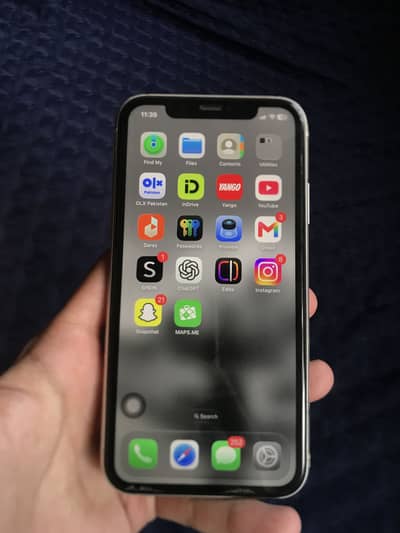 Apple iPhone 11