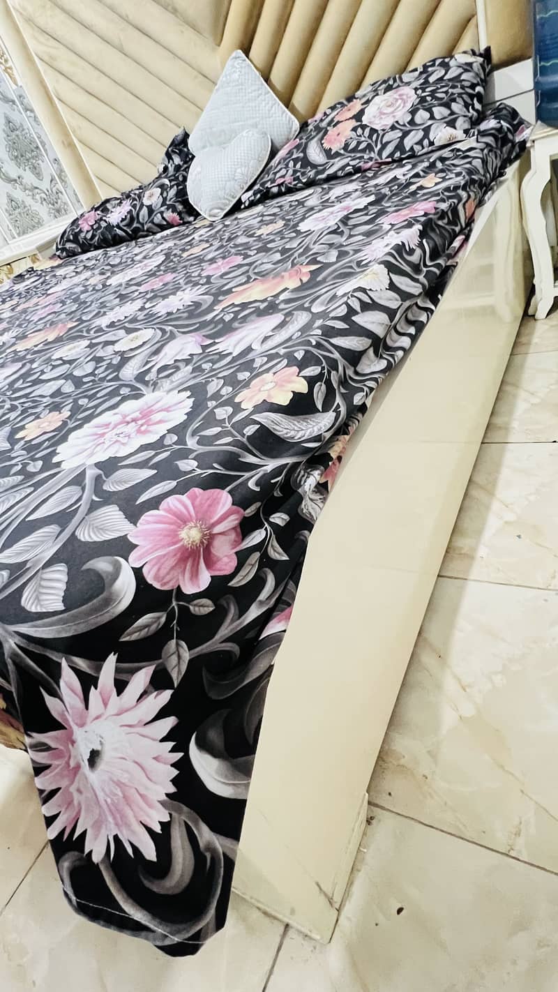 King Size Bed 3
