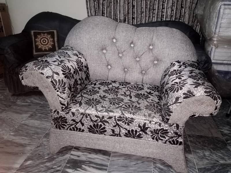 5 Seater Sofa Set 1