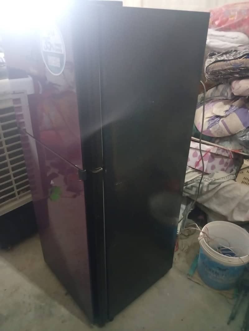 Waves fridge. 7