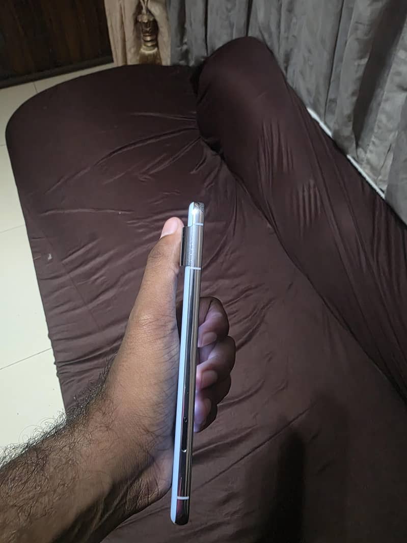 Google Pixel 8 Pro 1