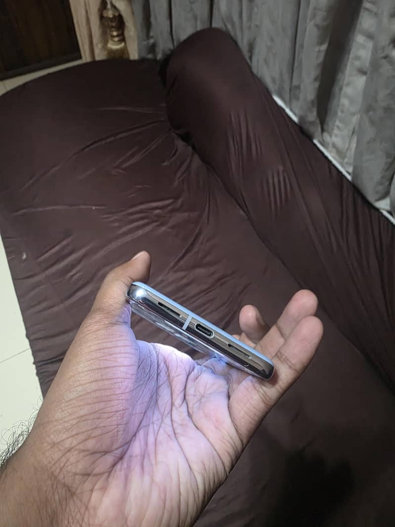 Google Pixel 8 Pro 3