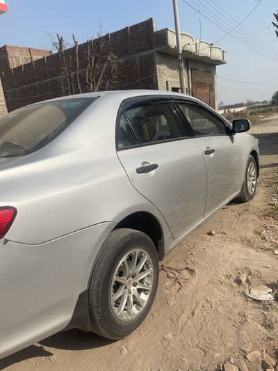 Toyota Corolla GLI 2011