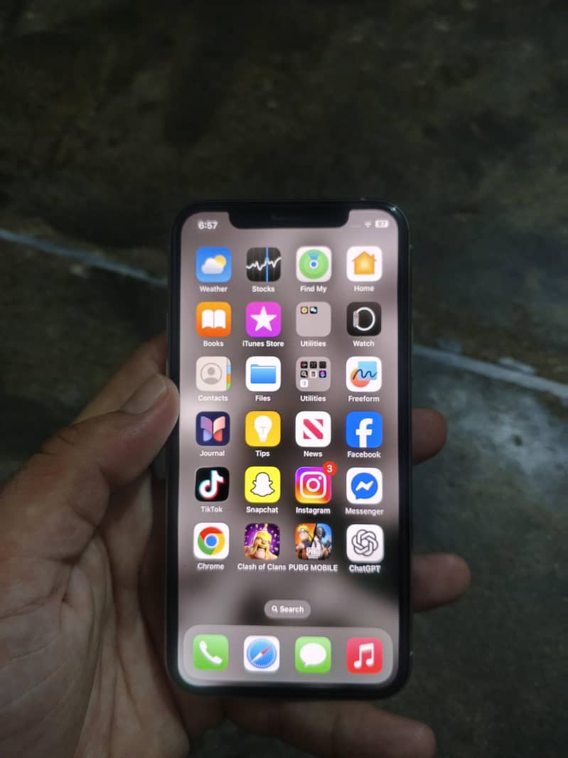 Apple iPhone 11 Pro 3