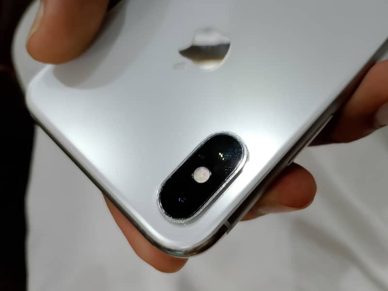 Apple iPhone X 1