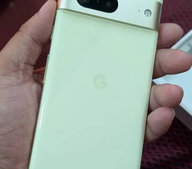 Google Pixel 7 9
