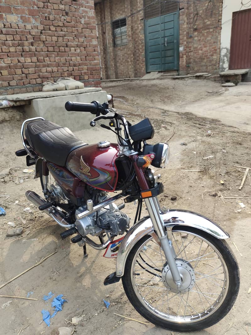 Honda cd70 5