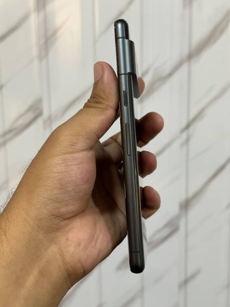 Google Pixel 7 3