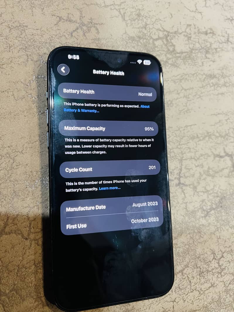 Apple iPhone 15 Pro Max 4