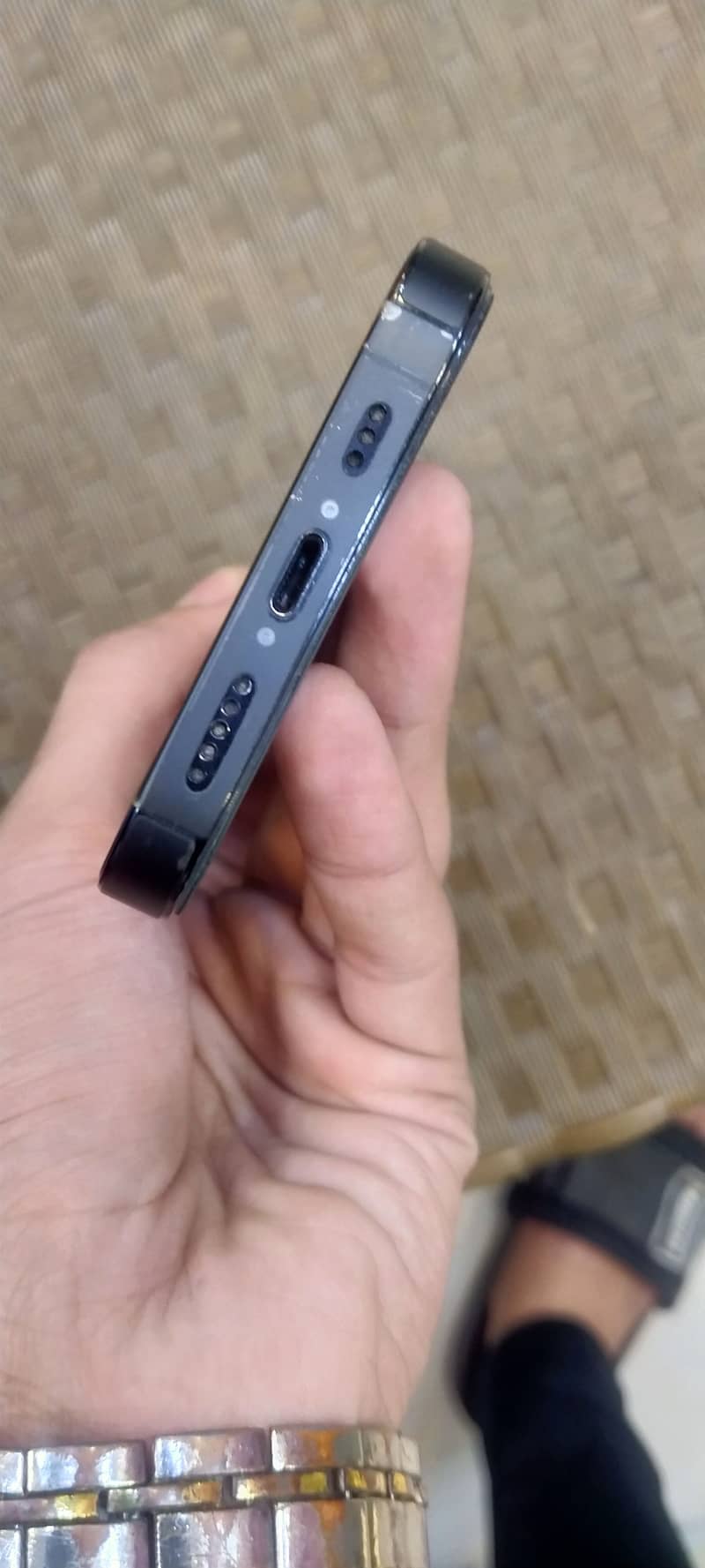 Apple iPhone 14 Pro 4