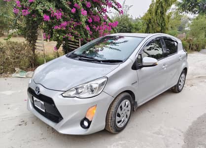 Toyota Aqua 1.5 S. Touring Model 2016/20