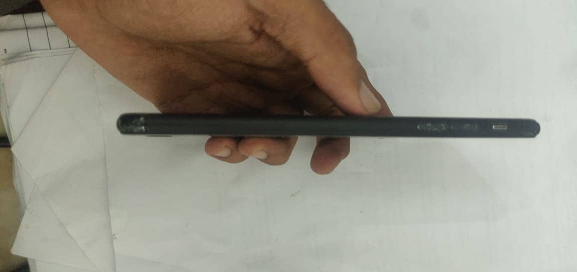 Apple iPhone 7 Plus 3