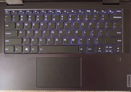 Lenovo Yoga 7i 11th Gen – 2-in-1 Touch Laptop