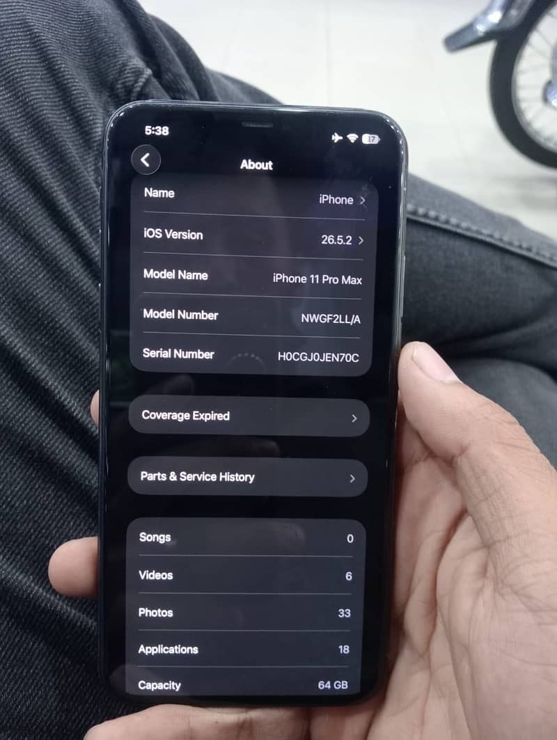 Apple iPhone 11 Pro Max 2