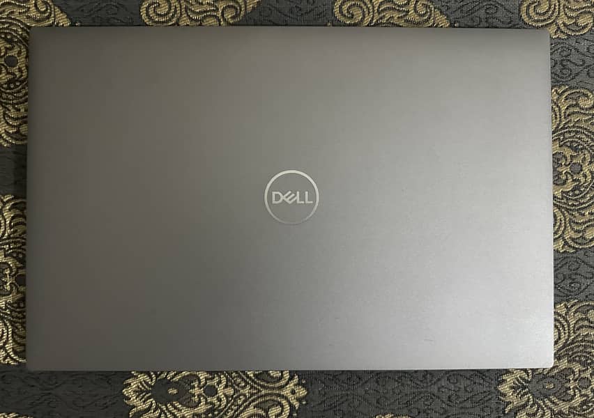 Dell Precision 5750 0