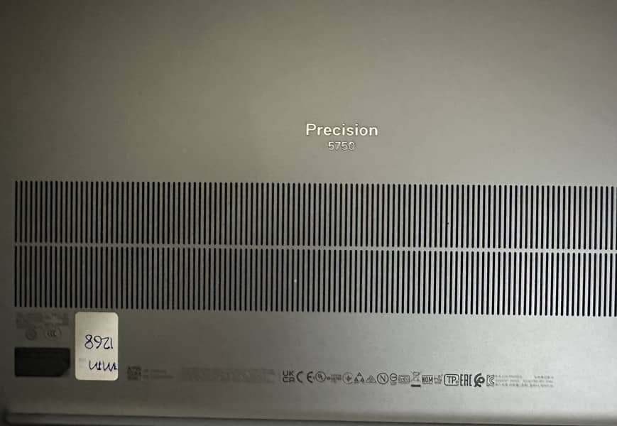 Dell Precision 5750 1