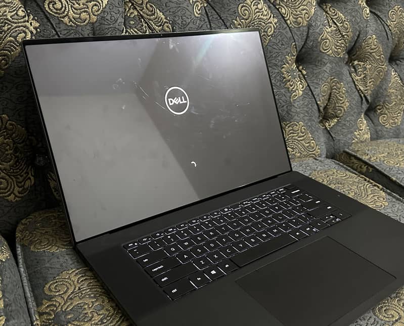 Dell Precision 5750 2