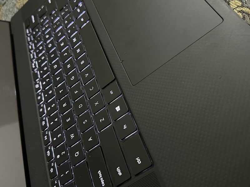 Dell Precision 5750 3