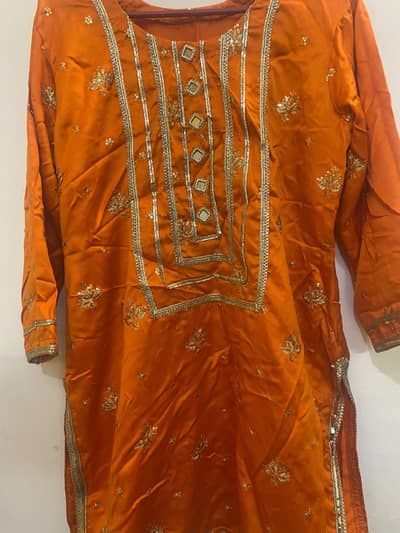 Beautiful mehndi dress for bride 