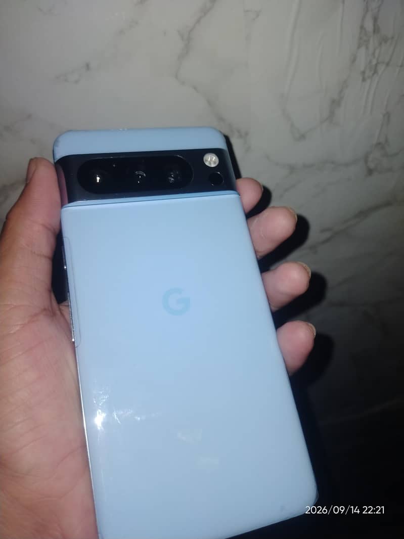 Google Pixel 8 Pro 0