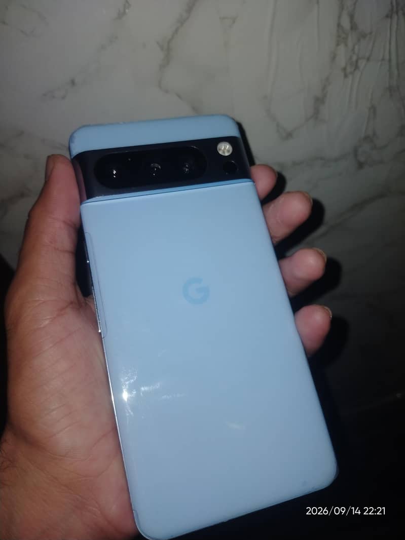 Google Pixel 8 Pro 1