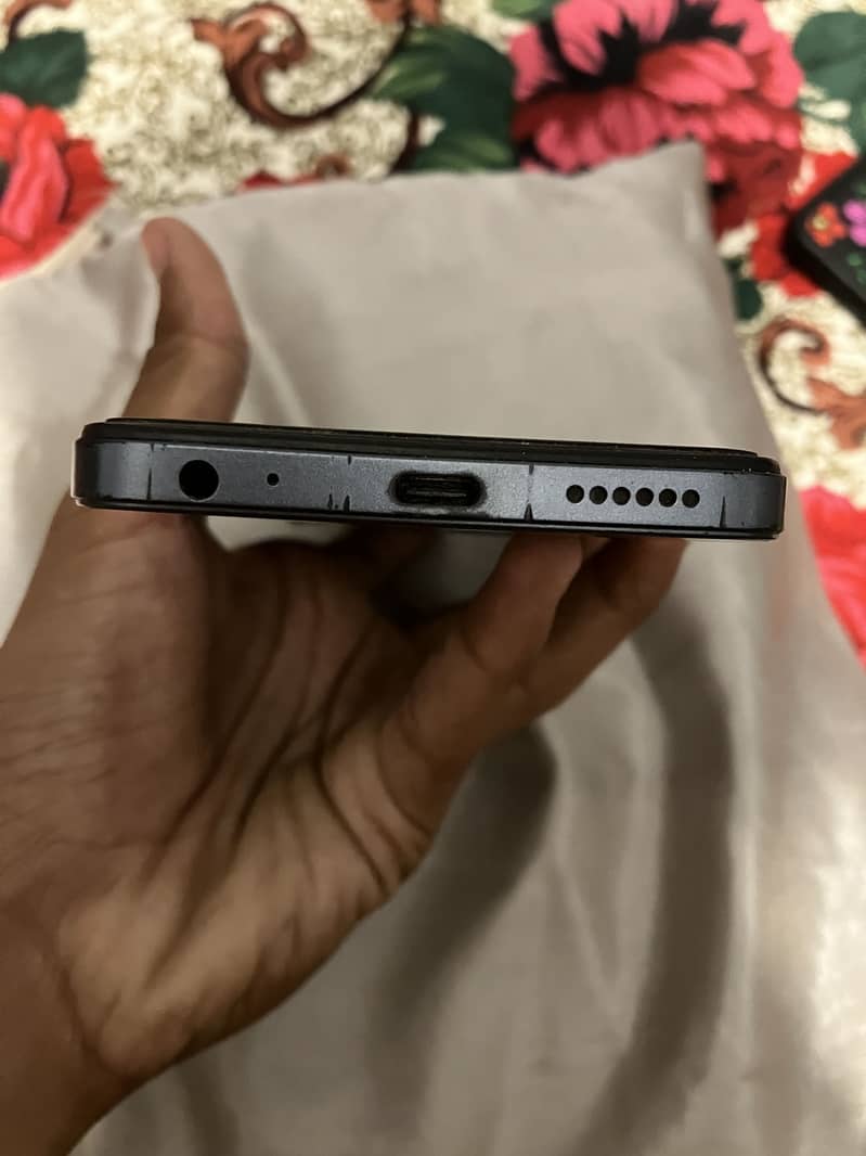 Tecno Spark 20C 1