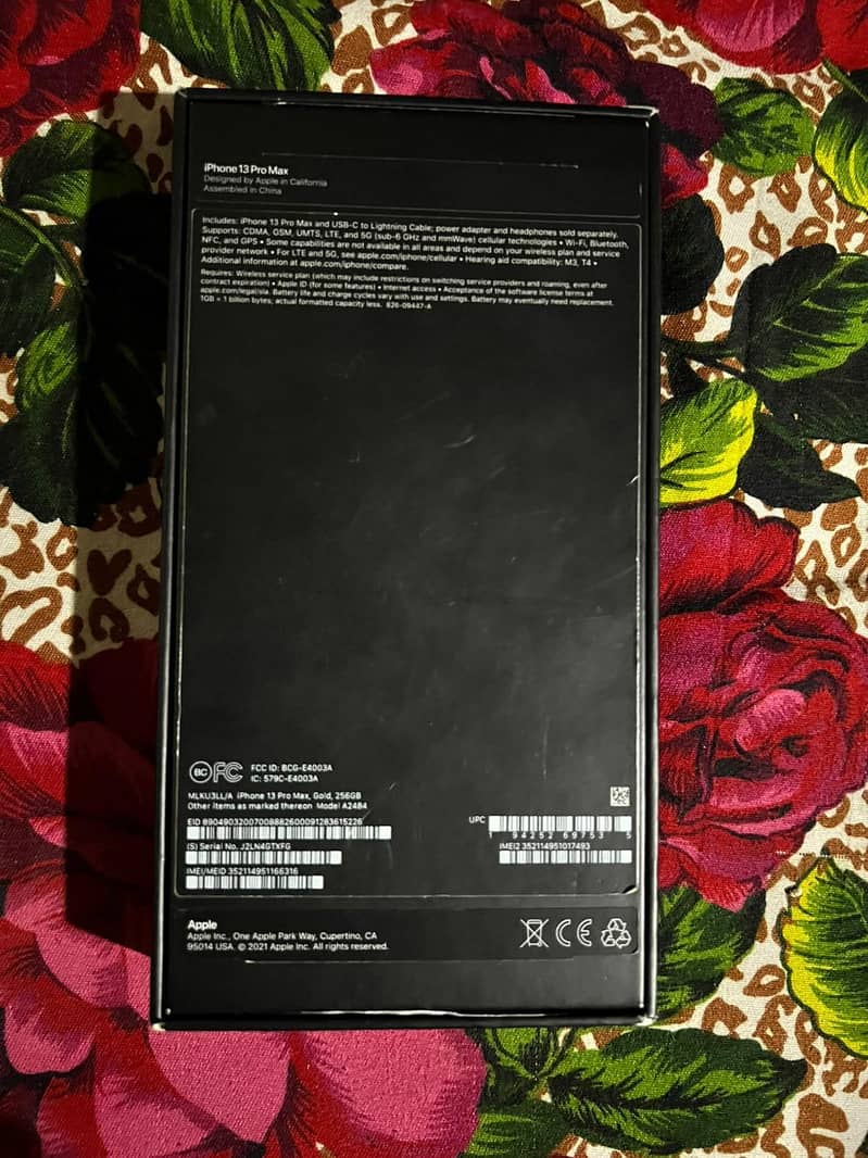 Apple iPhone 13 Pro Max 0