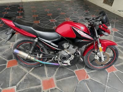 Yamaha ybr 125