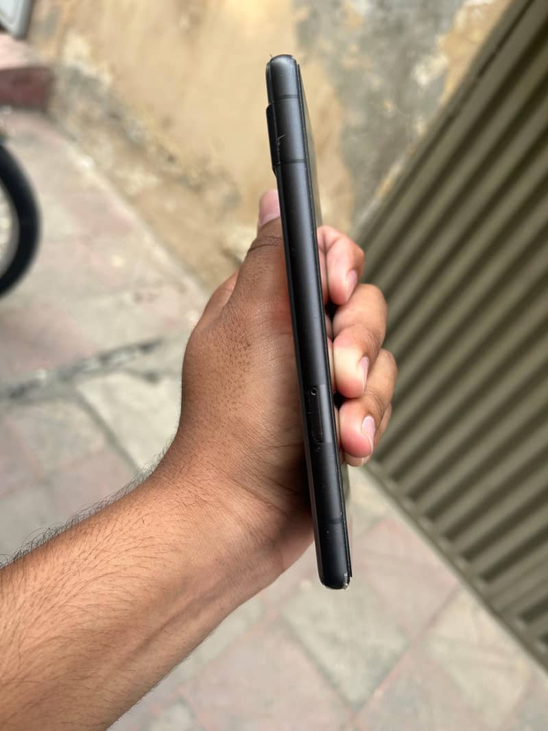 Google Pixel 7a 4