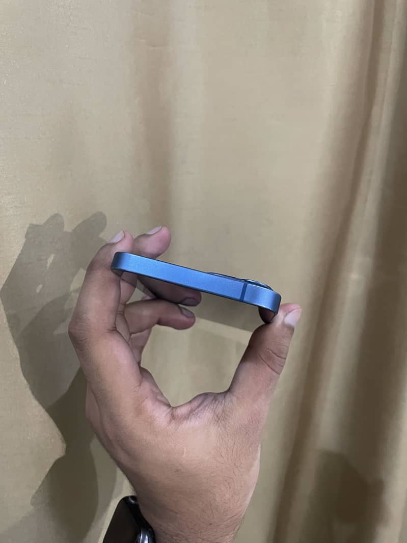 iPhone 13 jv!! 6