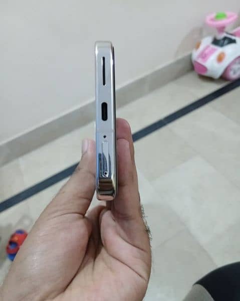 Google Pixel 9 Pro xl 2